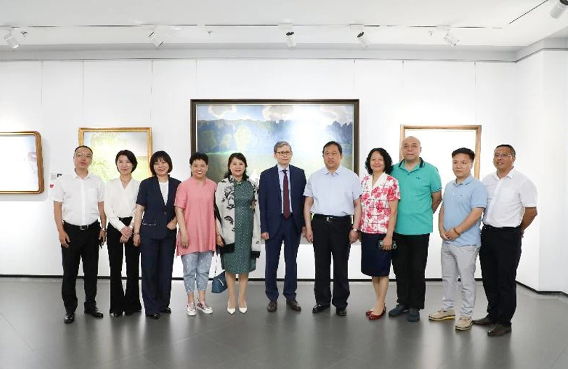 【文體活動】哈藥美術館“當代”俄羅斯油畫展隆重開幕